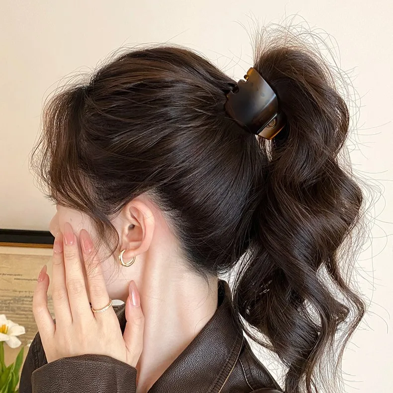 Tortoiseshell High Ponytail Anchor Hair Claw Matte Long Lasting Styling Shark Clip Fluffy Hair Volume Back of The Head Clip