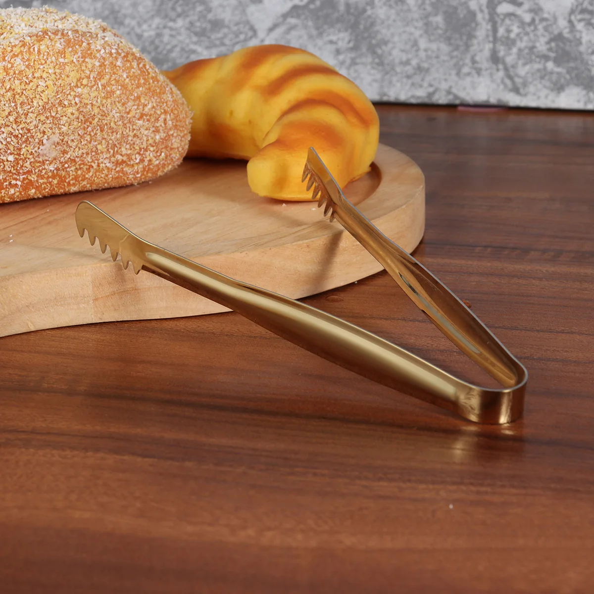 

4 pcs Stainless Steel Food Tongs Rustproof Lightweight Ideal for Party Camping Bread Clip Ice Cube Tools Kitchen Buffet