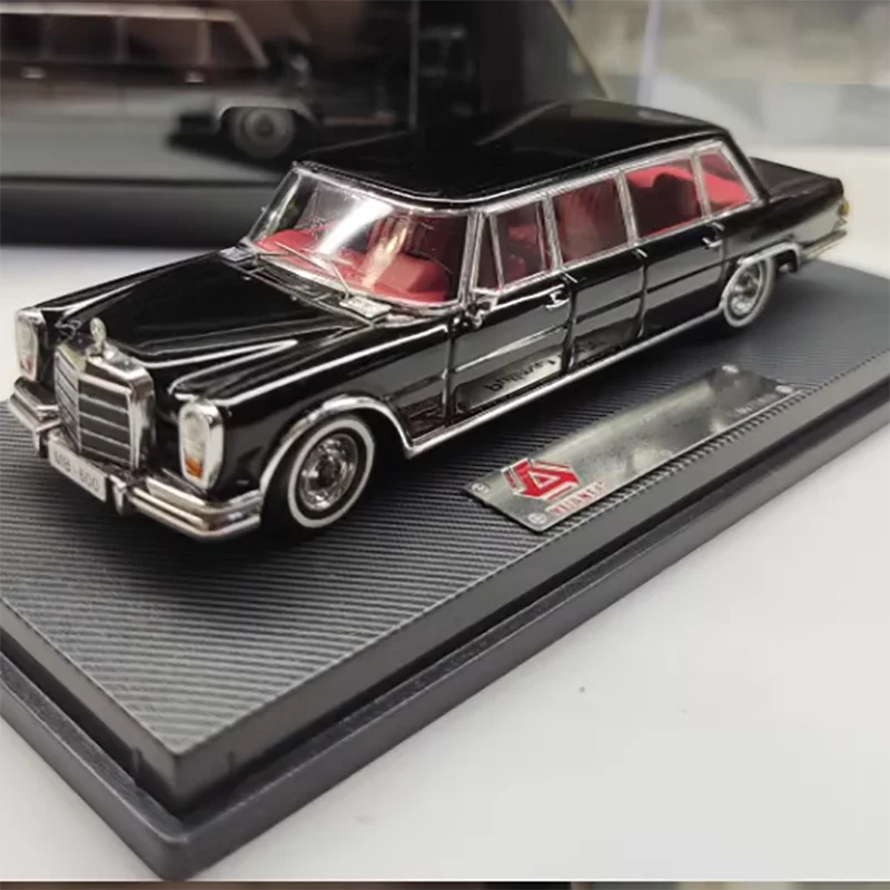 

Diecast 1:64 Scale Benz W100 Extended Luxur Alloy Vehine Model FInished Simulation Collection Decoration Gift Toys Display