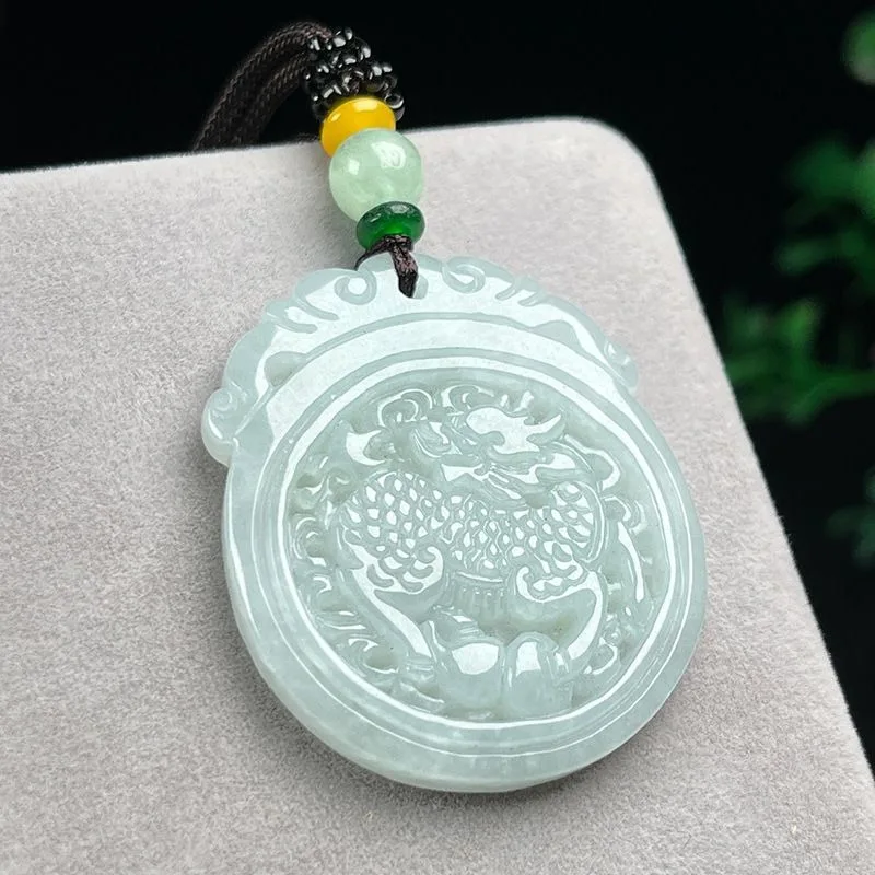

Подвеска в виде единорога из натурального нефрита с клейким семеном льда, универсальная модель пары в этническом стиле
