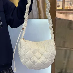 Fashion Jiaozi Bao Niche Small Versatile Cloud Bubble Pleated Bag Female Tote Bags New Trend Down Cotton Korean Crossbody Bags