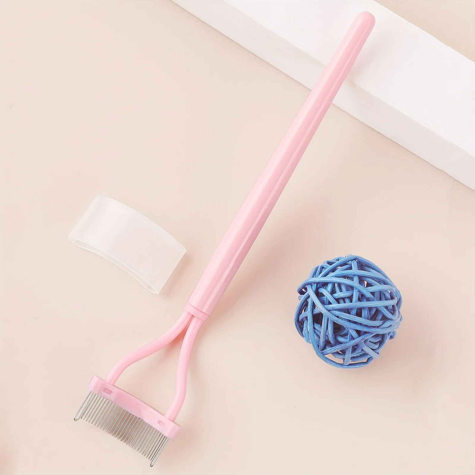 

One eyelash separator - a professional eye makeup tool - won't scratch eyelashes, perfectly separates them