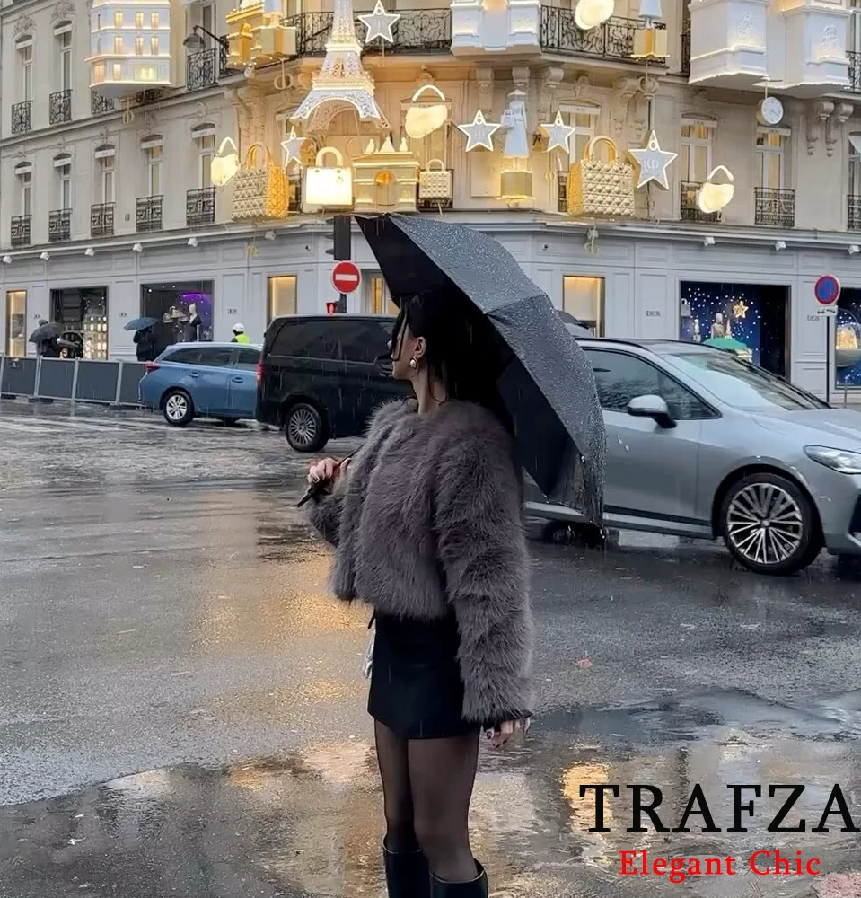 TRAFZA, chaqueta elegante de piel sintética para mujer, abrigo con cuello  redondo, chaqueta ajustada y encantadora, abrigo nuevo 2025, chaqueta  moderna Sexy para Otoño/Invierno / Piel y piel sinténtica, image size:959x1000
