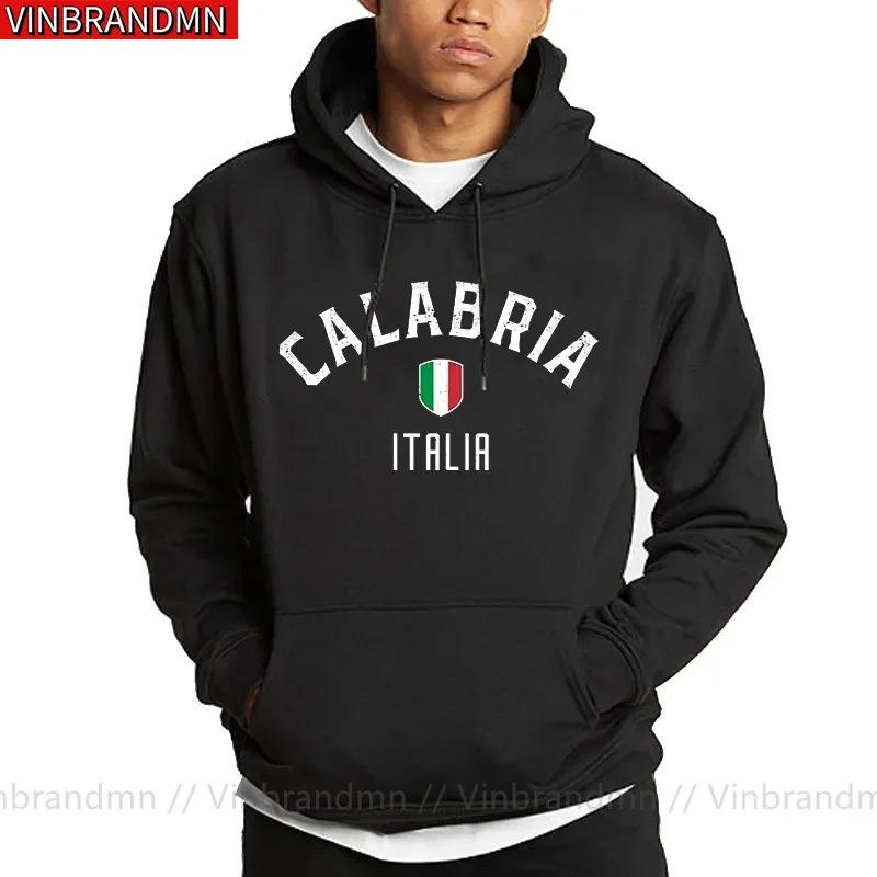 Calabria Italia Hoodies Calabria Sweatshirts Men Vacation Pride Souvenir Italy Italian Italia Distressed Destination Flag Grunge