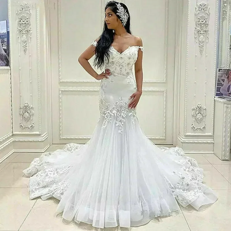 

Customized Elegant African Full Lace Appliques Wedding Gowns Sweep Train Backless Off The Shoulder Robe De Mariée Bridal Dress