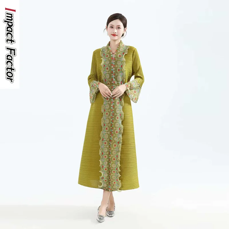 

Miyake Folds 2025 Autumn and Winter New Loose Pullover Dress Lacing Loose V-Neck Temperament Loose Long Skirt Women