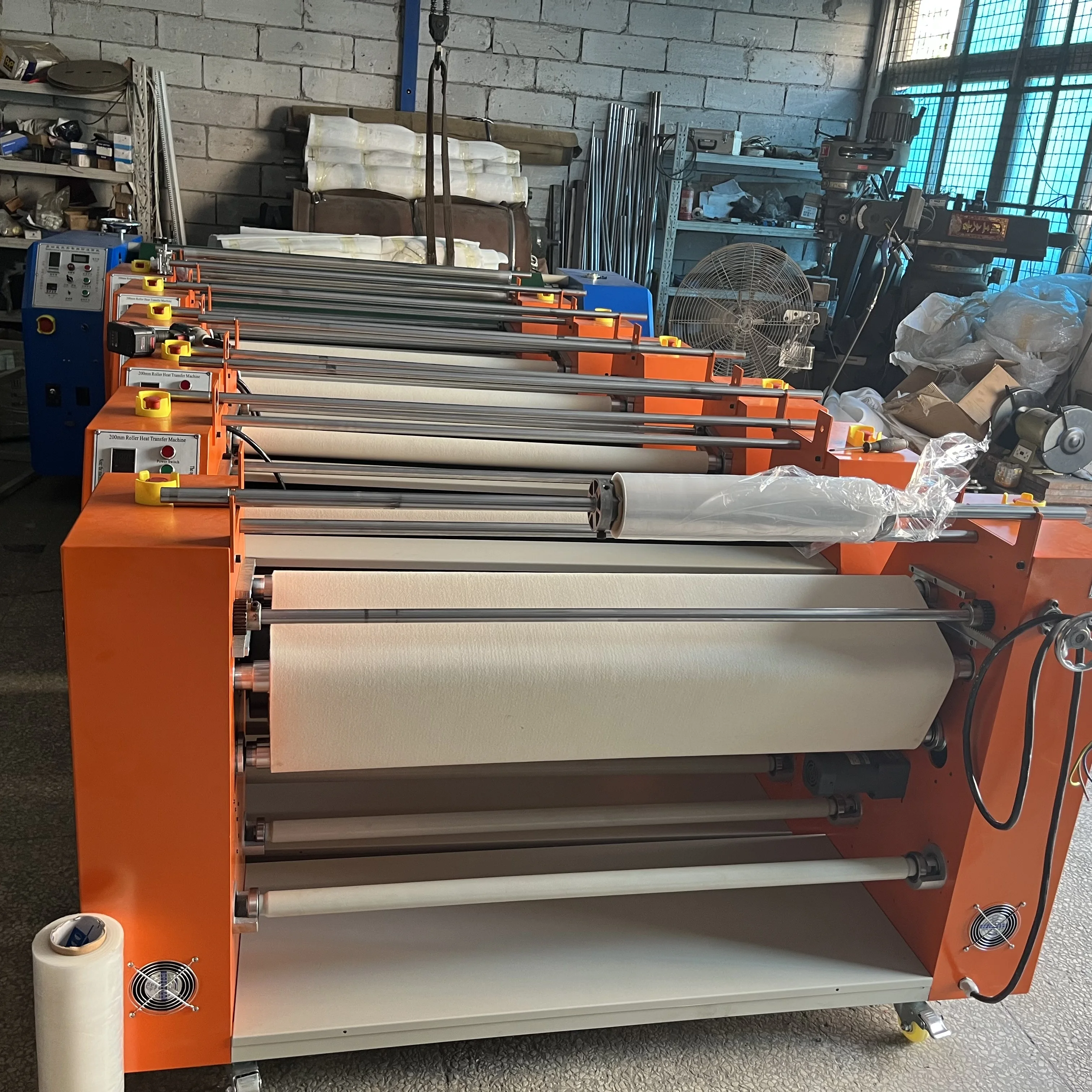 Energy Efficient Roll To Roll Sublimation Rotary Calendar Heat Press Machine For Textile Printing Continuous Operation