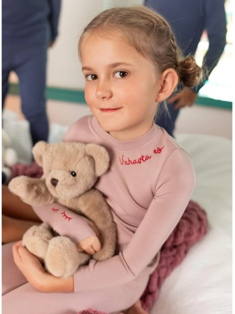 Thumbnail 3 - #76 Knit Matching Sets Comparison Guide