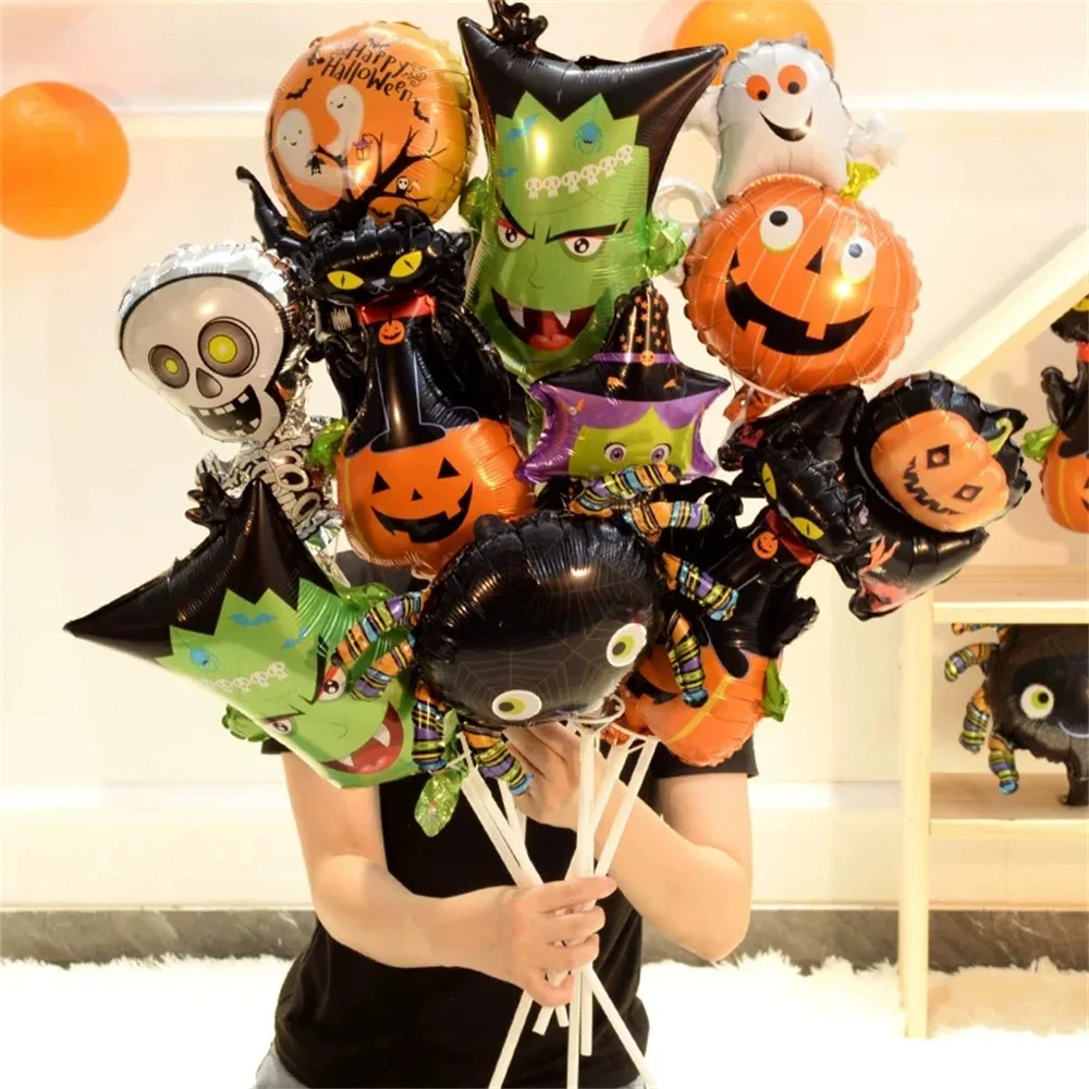 10/20/30 Stück Mini Halloween Elemente Fledermaus Geist Kürbis Spinne Totenkopf Folienballons Zufälliger Stil Halloween-Party-Dekoration Ballon