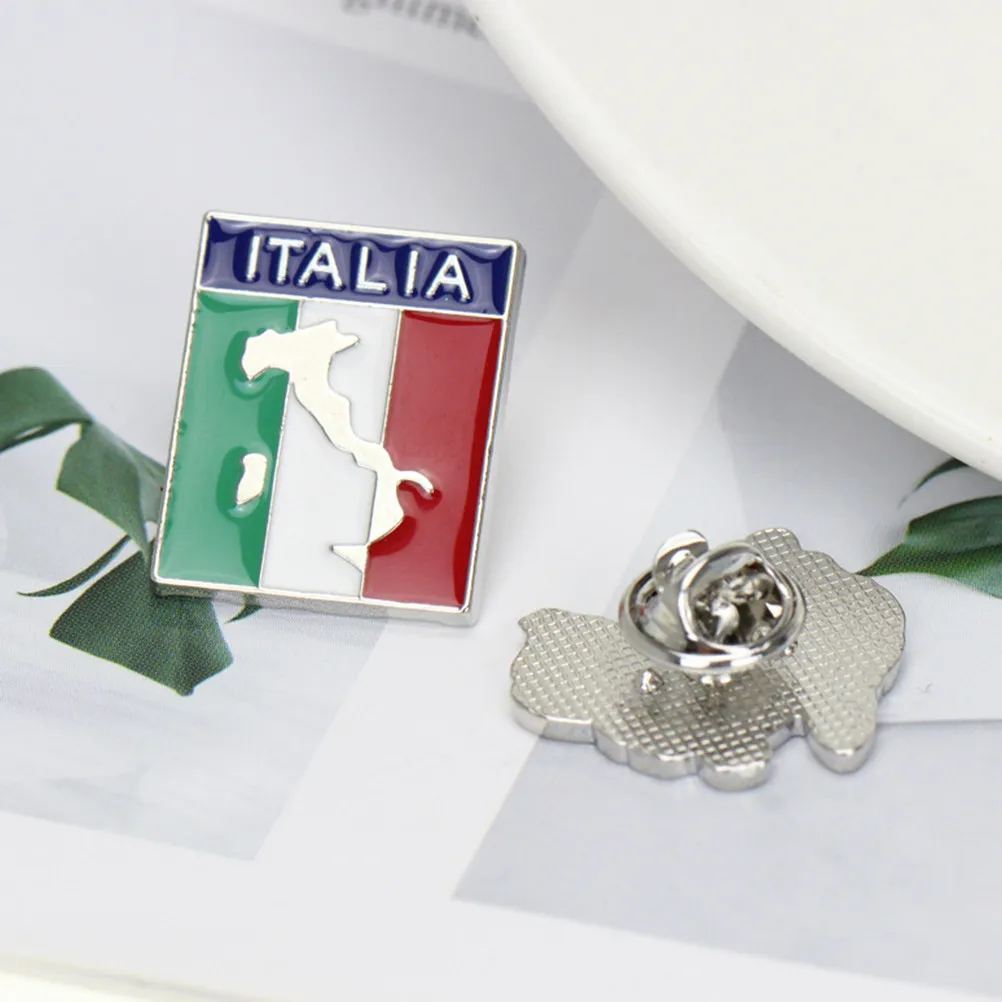 4pcs Creative Building-Shaped Travel Brooch Pins – Unique Costume Props & Small Gifts for Casual Wear