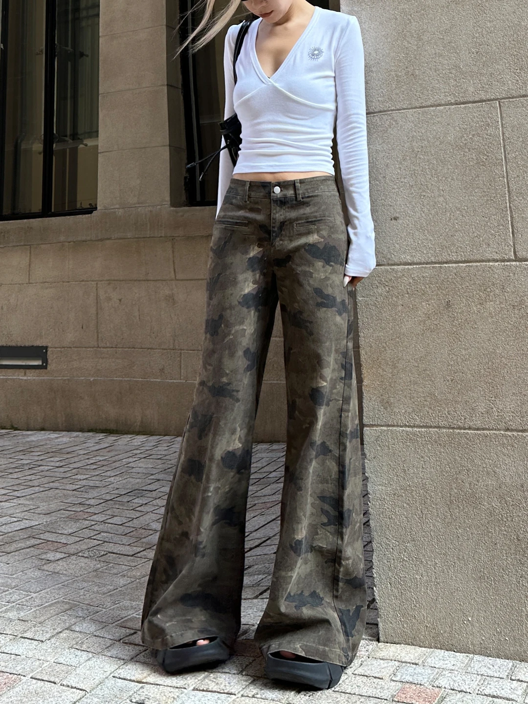 

Американские камуфляжные широкие брюки в стиле ретро, женские осенние новые повседневные брюки свободного покроя с высокой талией