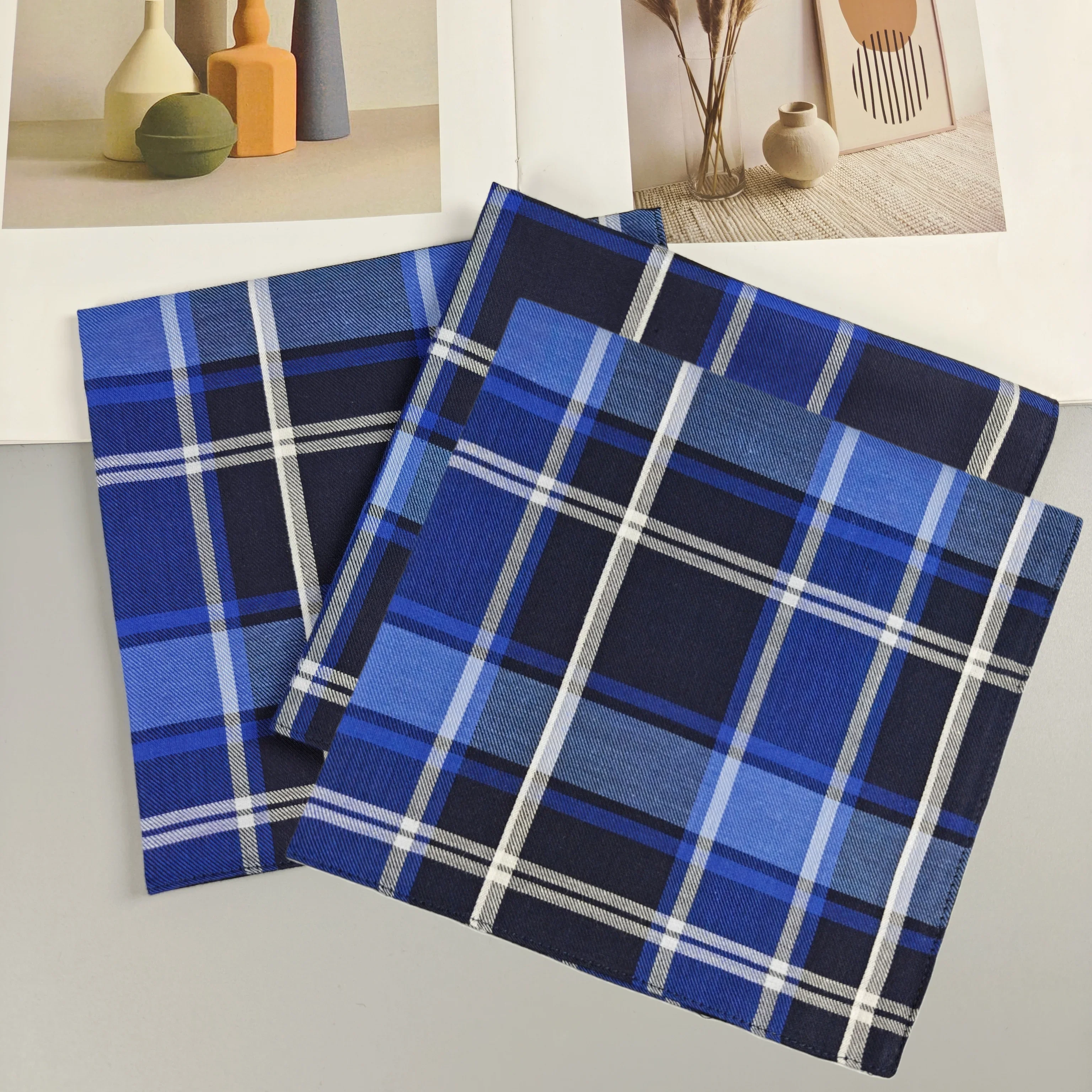 

3шт чесаный хлопок мягкий, прочный и удобный для подарков ко Дню отца. Мужской носовой платок 39 см/15,3 дюйма.