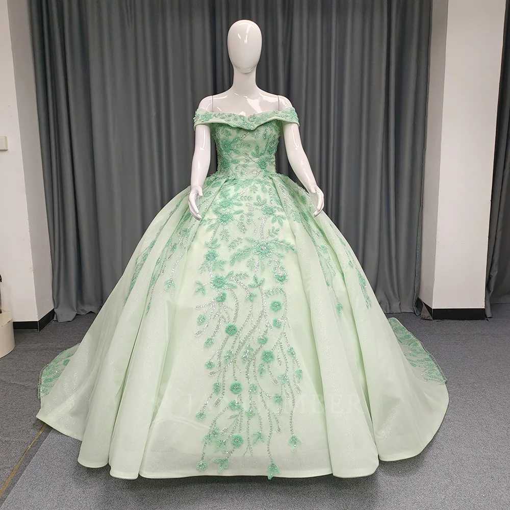 Charming Quinceanera Dresses for Girls Ball Gown Boat Neck Court Train Customized vestidos de 15 quinceañera Lace Up Back