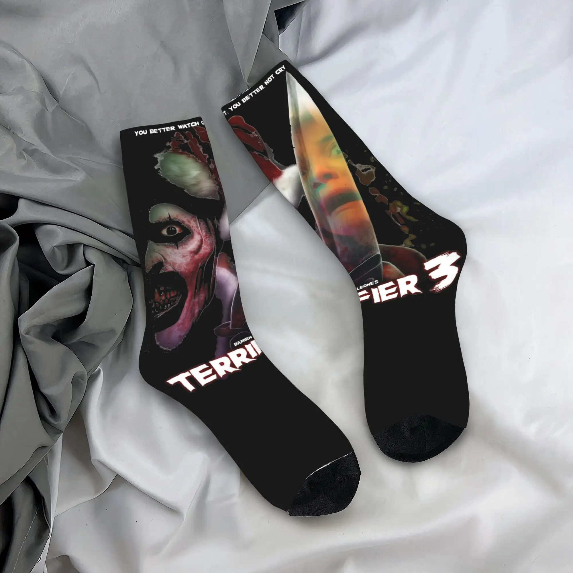 Terrifier 3 Calcetines de película de terror Merch para hombres y mujeres Calcetines de tubo medio de Halloween Suaves La mejor idea de regalo