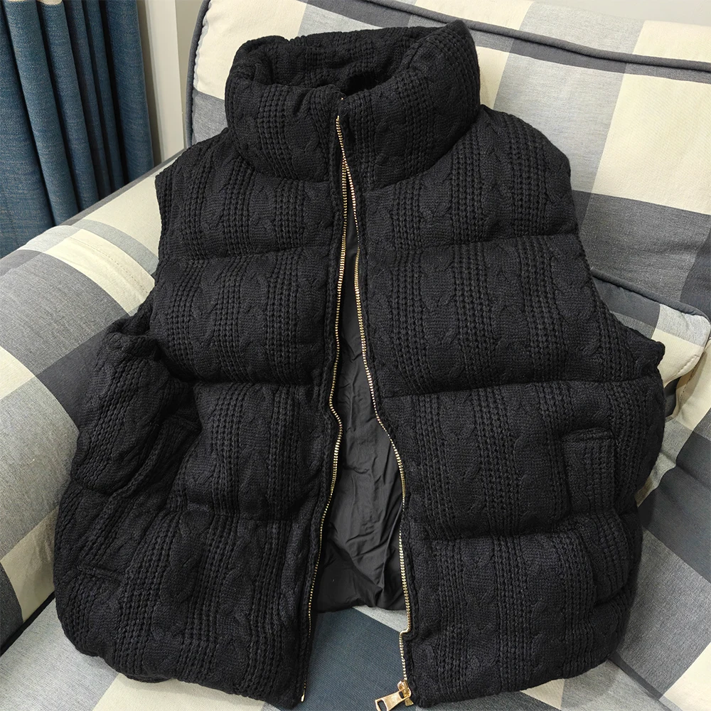 Elegant Chic Women High Collar Zipped Knit Vests Winer Holiday Relaxation Knitwears with Welt Pockets Textured Slouchy Vest Tops