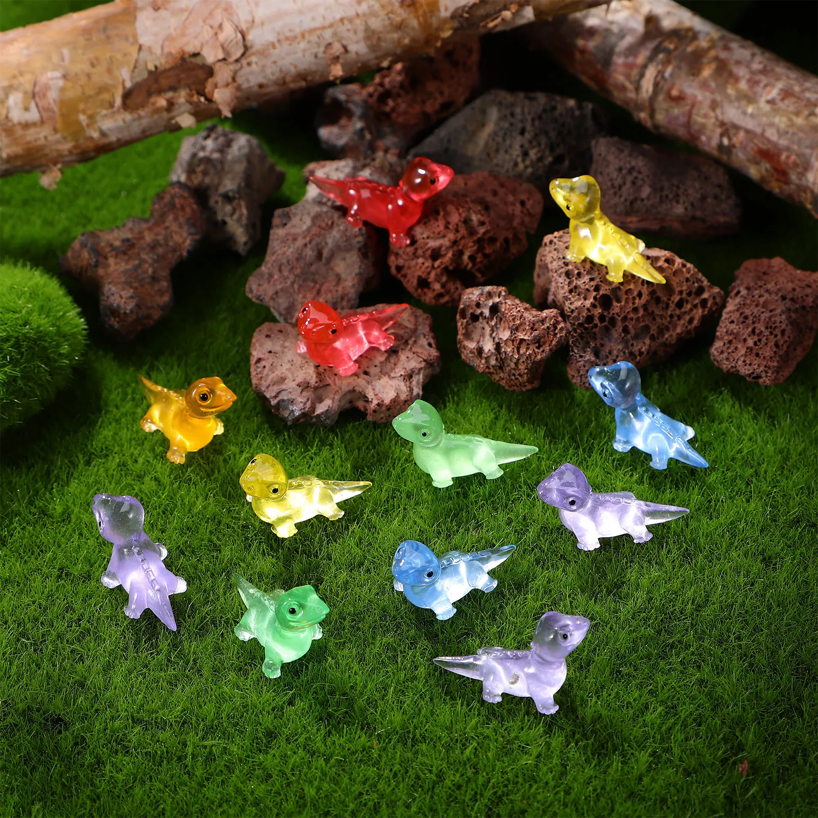 

60 Pcs Resin Gecko Glow Dark Mini Figure Small Animals Lizard Garden Statue Miniature