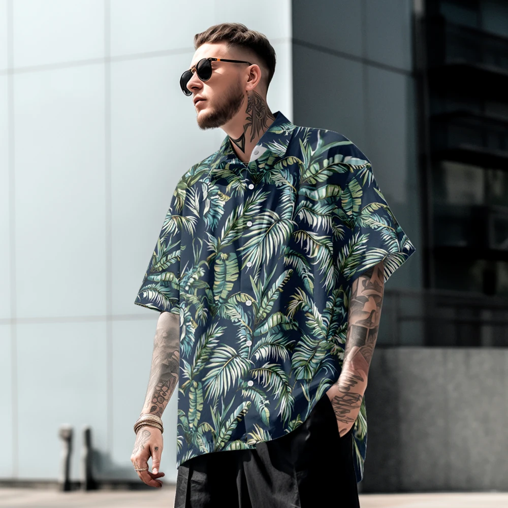 

Summer casual oversized short sleeved shirt with tropical print, loose fit, comfortable Hawaiian beach trend, single breasted