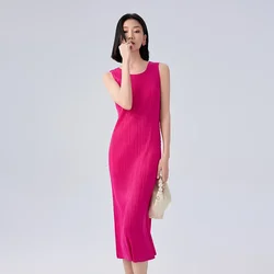 Miyake Pleated 2024 New Summer Style High-end Solid Color Sleeveless Dress, Fashionable, Elegant, Slim and Slim Long Skirt