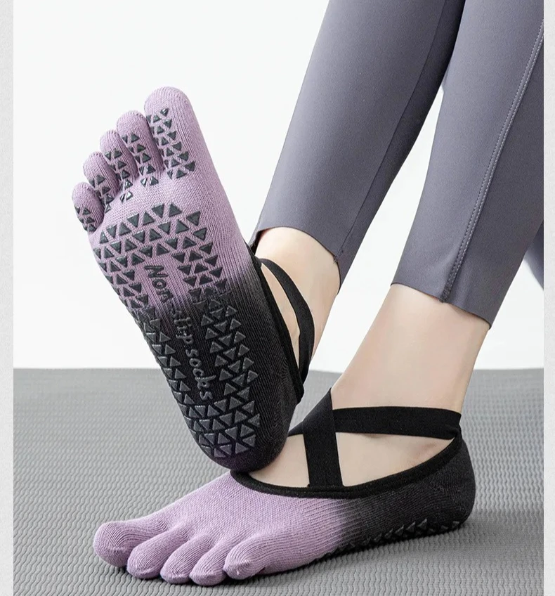 1 Pair Anti-SliYoga Socks for Women, Professional Pilates Grip Socks with Toe Separators, Breathable Workout Fitness Socks Barre