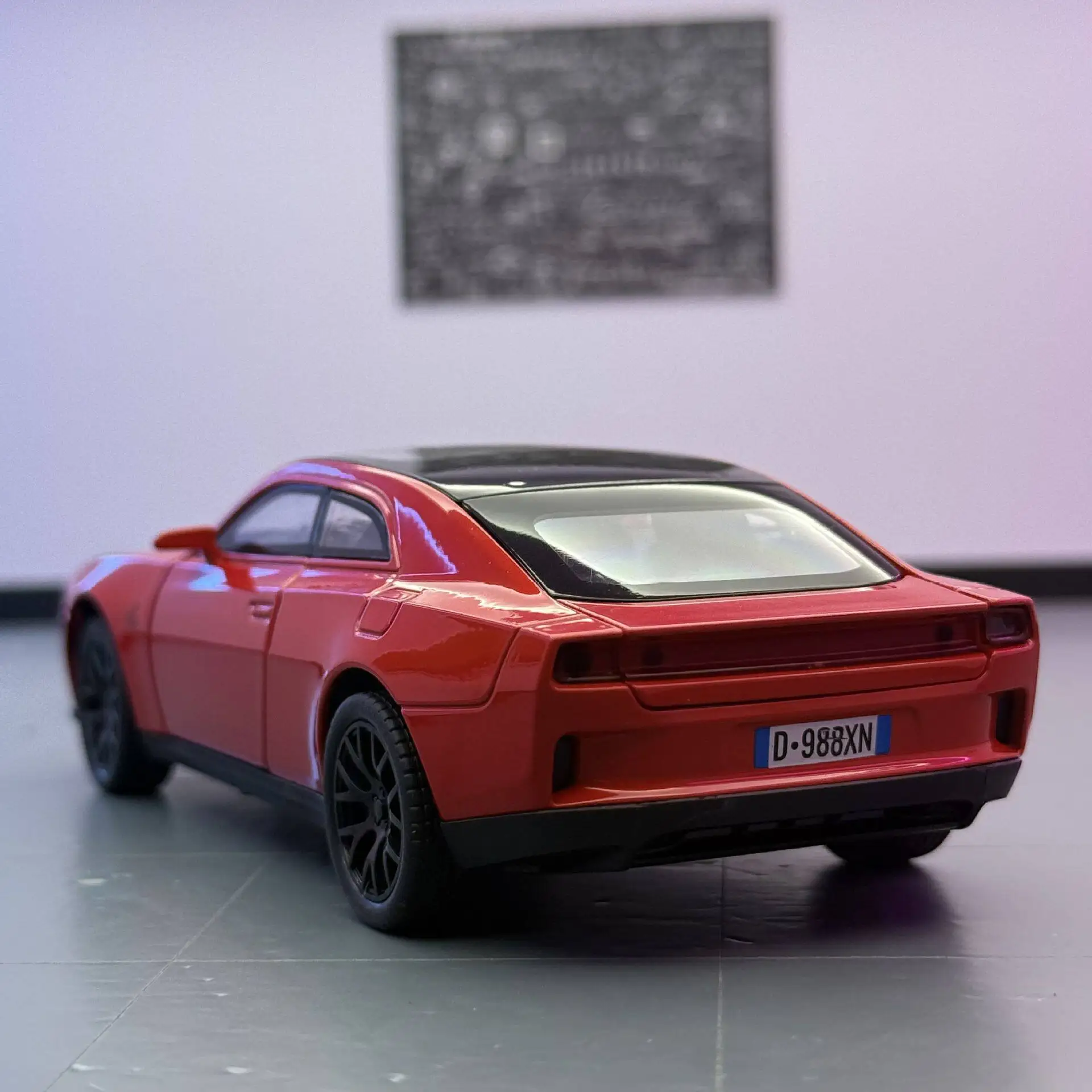 

1:32 SRT Hellcat Sports Car Simulation Diecast Metal Alloy Model car Sound Light Pull Back Collection Toy Gifts