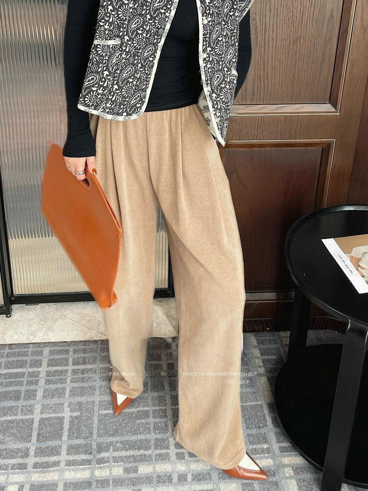 

Женские брюки с высокой талией из вельвета, широкие, осенние, новые, свободные, стройнящие, струящиеся, повседневные, в корейском стиле, длинные