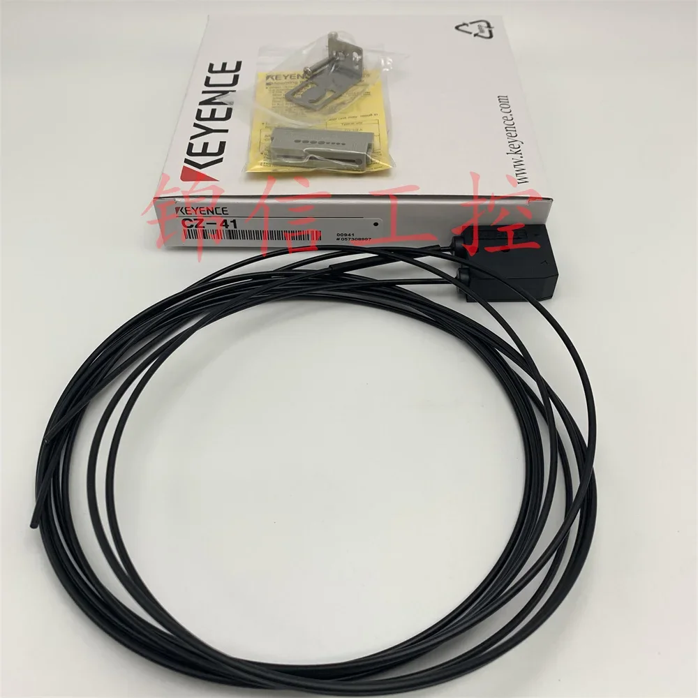Original And Genuine KEYENCE/KEYENCE CZ-41 RGB Color Code Digital Fiber Optic Sensor, Spot Real Shot