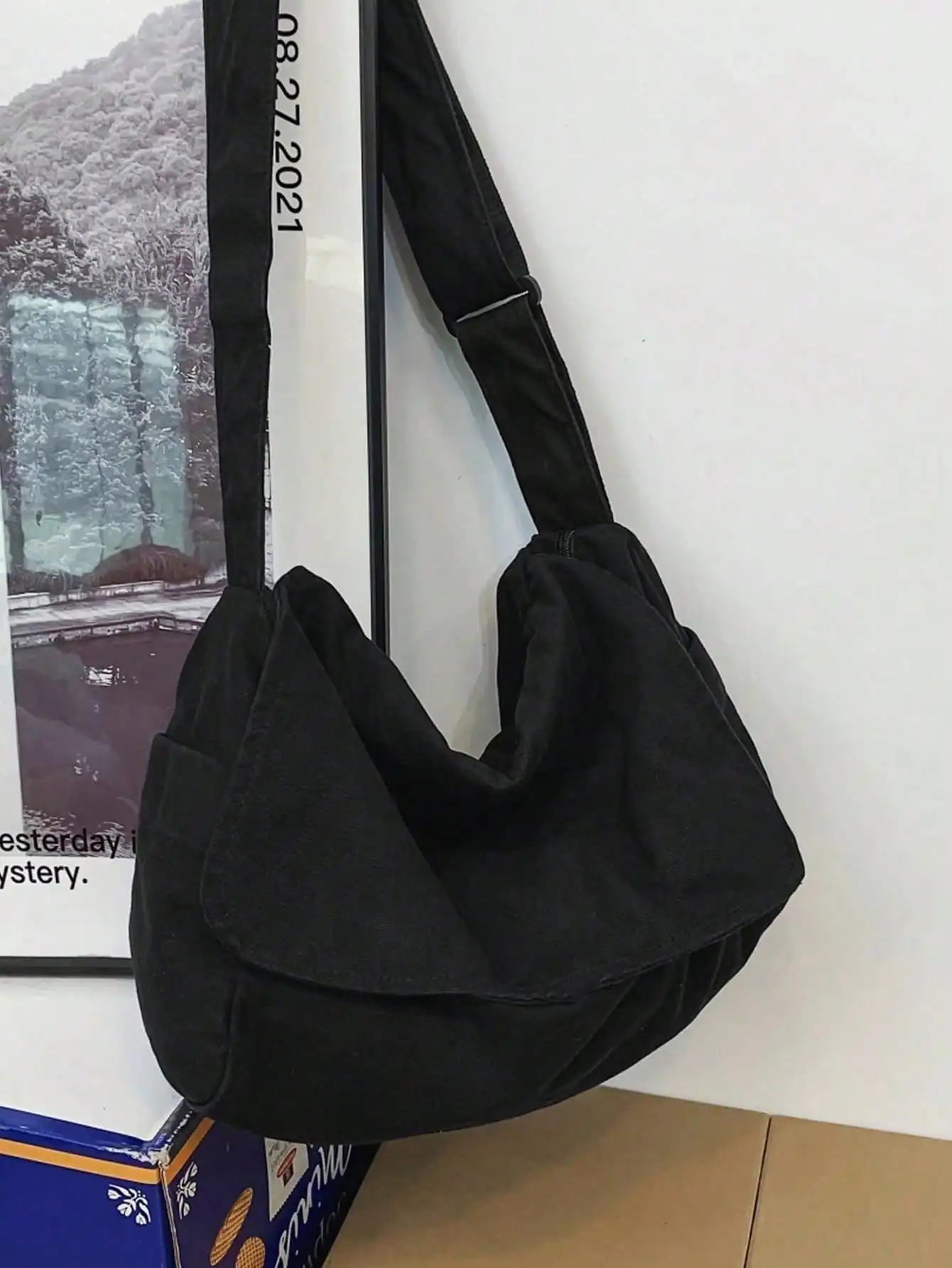 

Large-Capacity Canvas Laptop Bags, Crossbody Bags, And Casual Business Laptop Bags Are Ideal Choices For Graduates, Young Women,