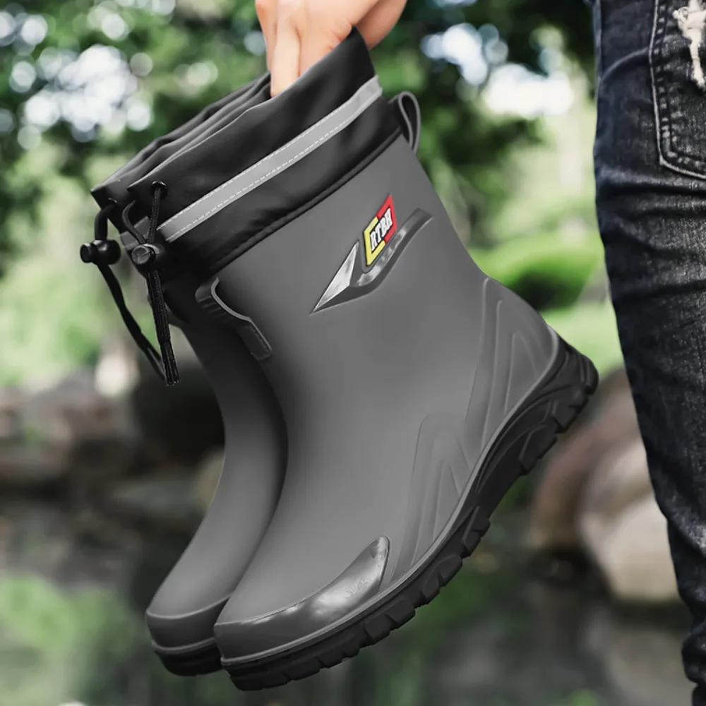 

Men's Ankle High Thickened Fleece Lined Rain Boots Anti-slip Waterproof Fishing Work Shoes Wear Resistant Warm Water Shoes2026