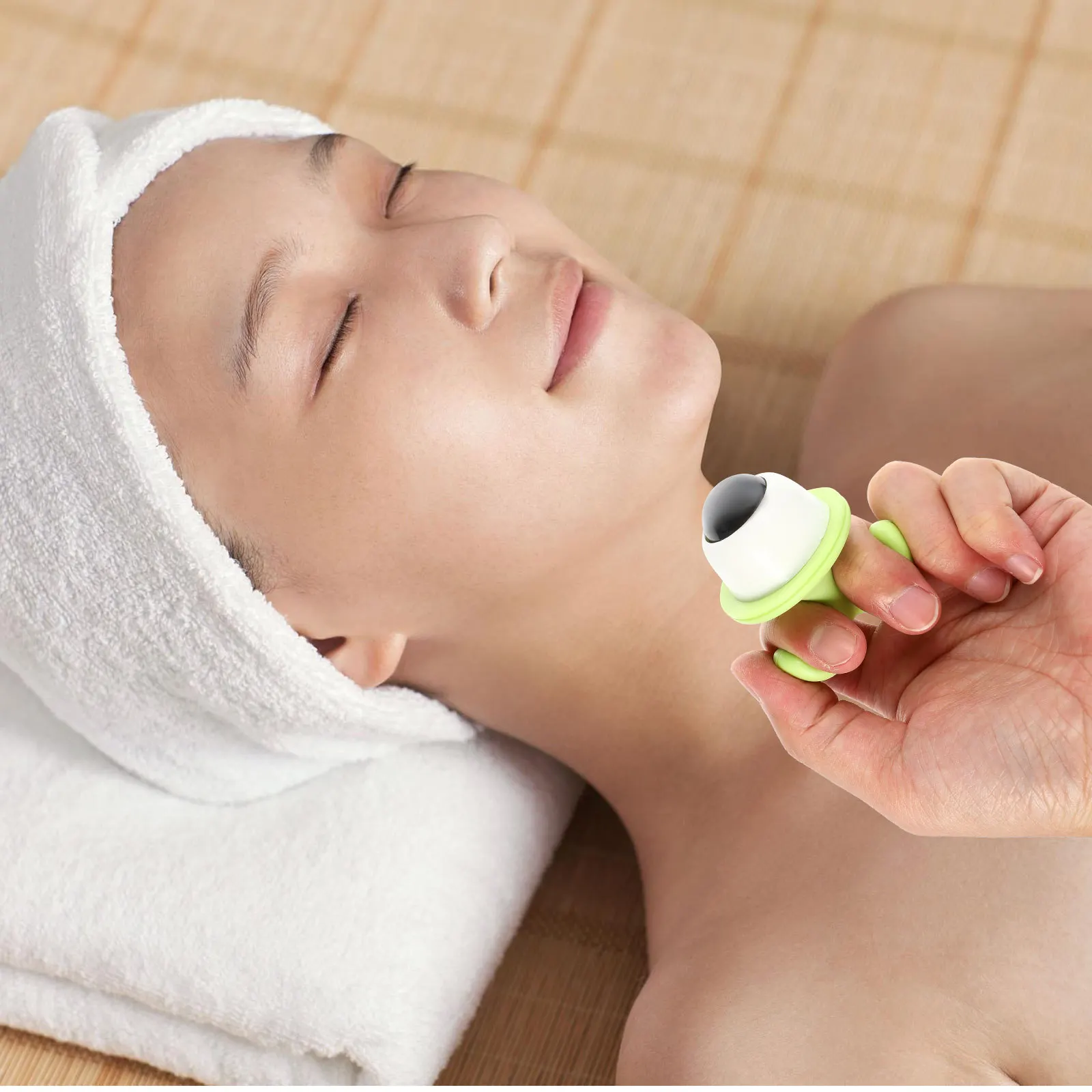 2 Buah Alat Pijat Tubuh Magnetik Bola Pijat Portabel untuk Pijat Leher, Punggung, dan Kaki