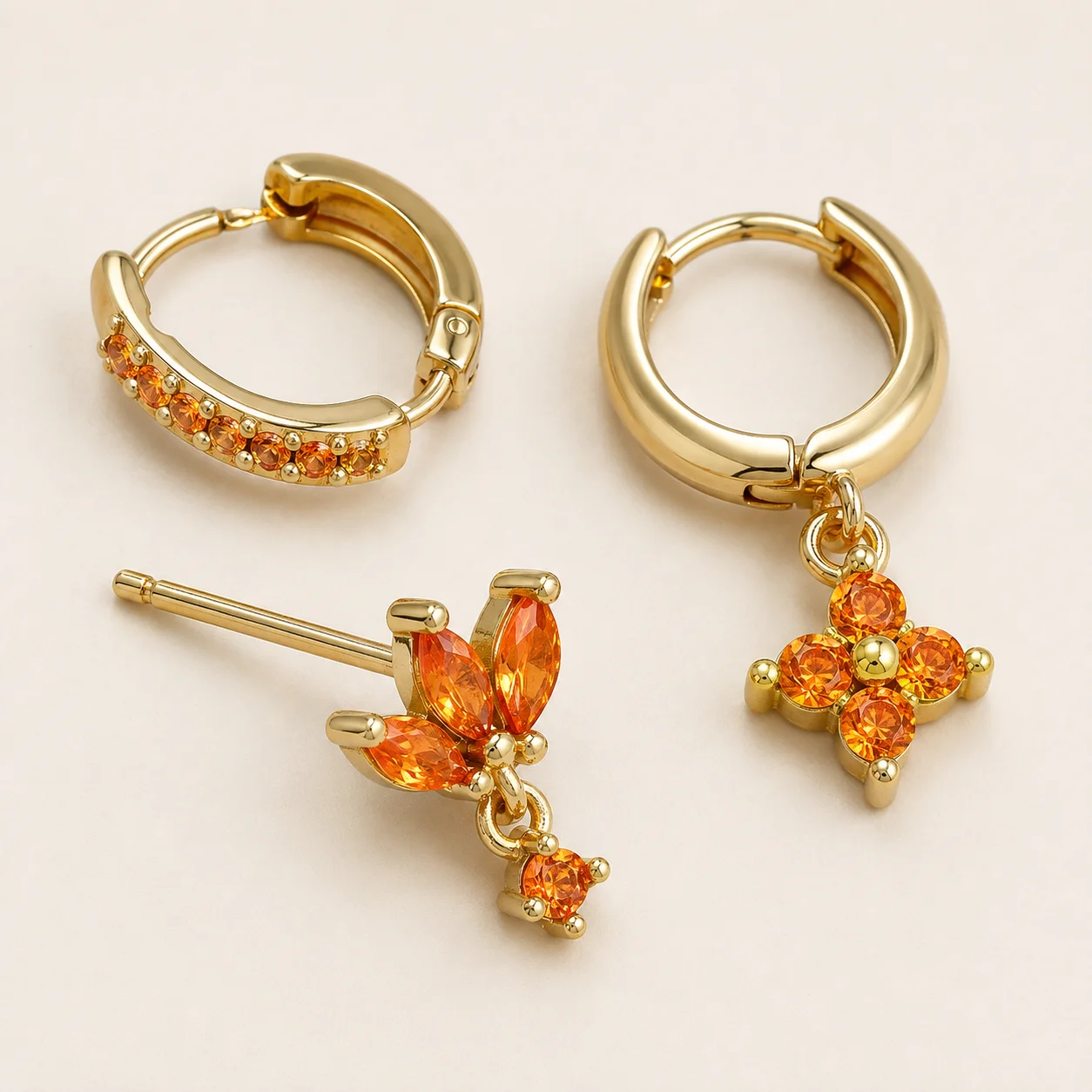 Mit Geschenkbox 3-teiliges Funkelndes Zirkonia-Ohrring-Set für Damen 2 Farben Blumen-Ohrstecker und Huggie-Creolen Unpassender Schmuck Geschenk – Detail 14