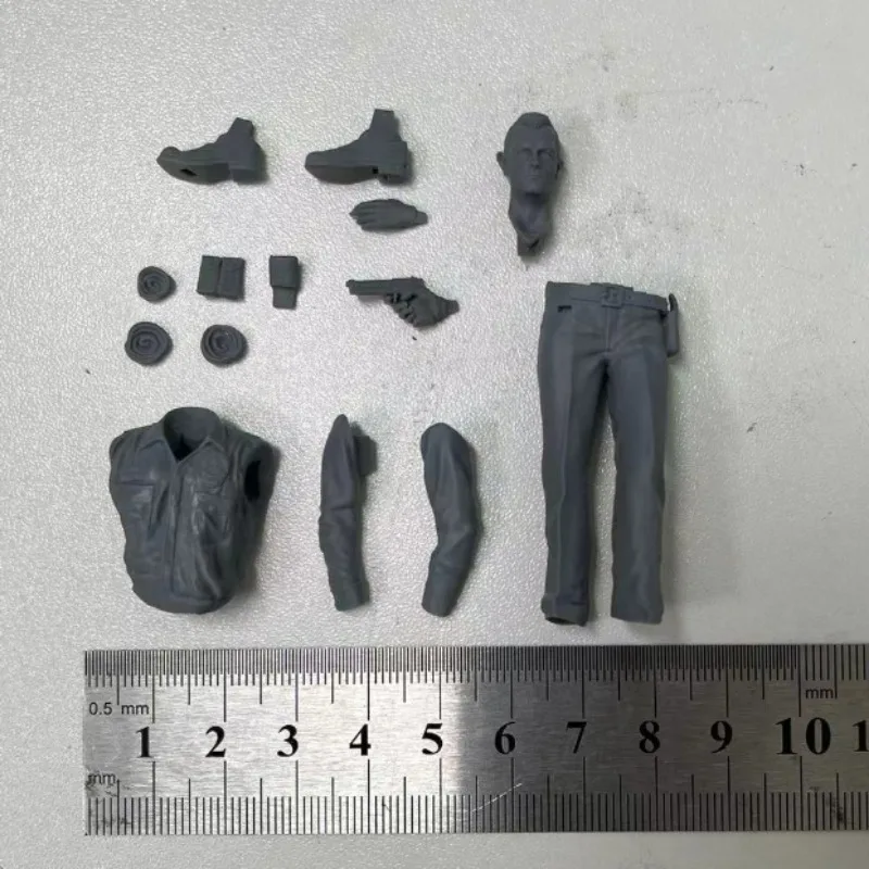1/24 Scale Resin Figure Assembled Model Kit Future  Robot Warrior Fantasy Hobby Miniature Diorama Unassembled and Unpainted Toy