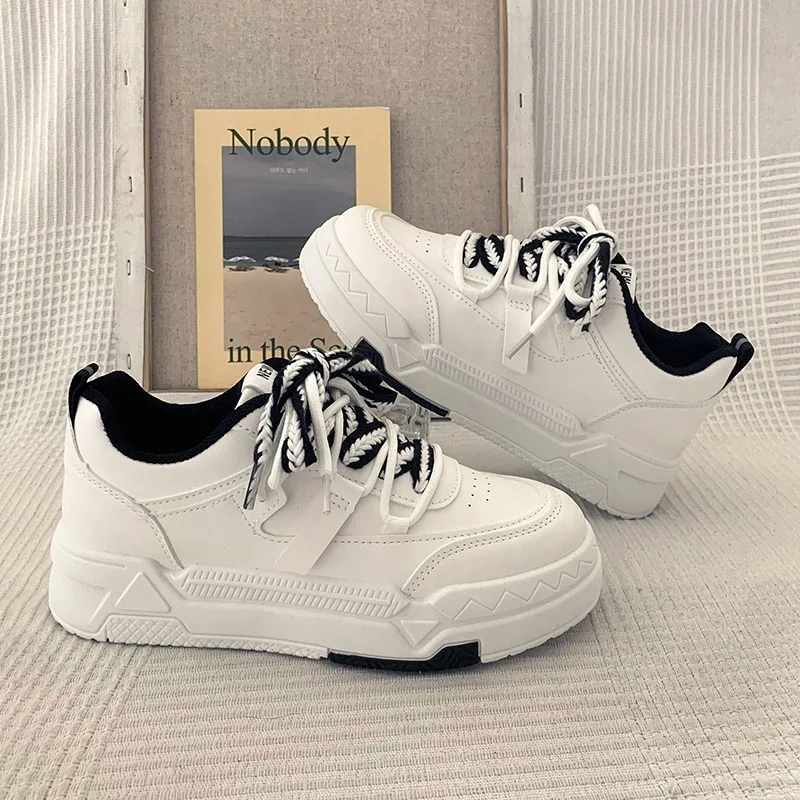

2025 Women's White Thick Sole Sneakers Minimalist Casual Canvas Flats, Versatile Stylish Shoes for Autumn Winter designer shoes