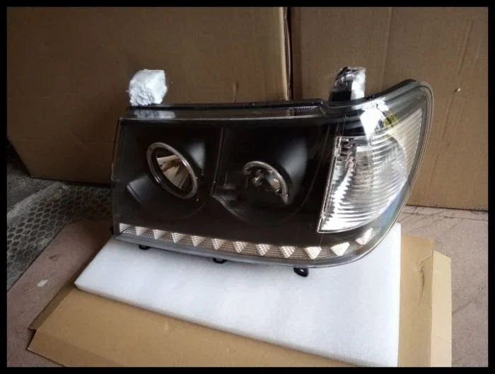 Headlight with Angel Eye for Toyota Land Cruiser 4700 Uzj100 Fzj100