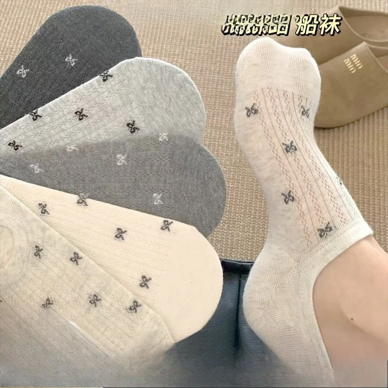 

Five pairsWomen Bow Socks Thin Non Slip Stay Up Hollow Out Breathable Low Cut Ankle Socks