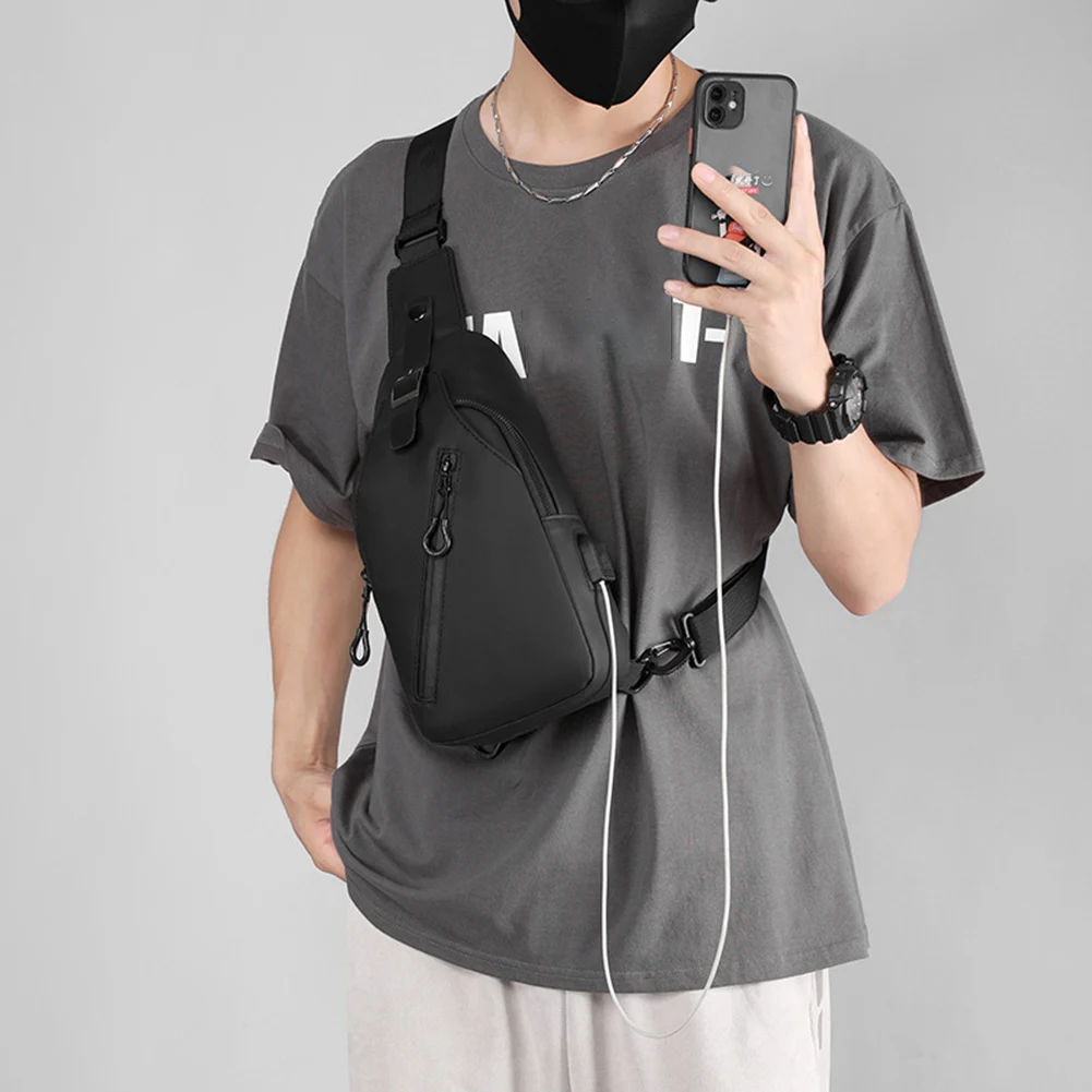 

Pure-Color Slanting Zipper Chest Shoulder Bag Wear-Resistant Waterproof Daily Bag For Work Traveling