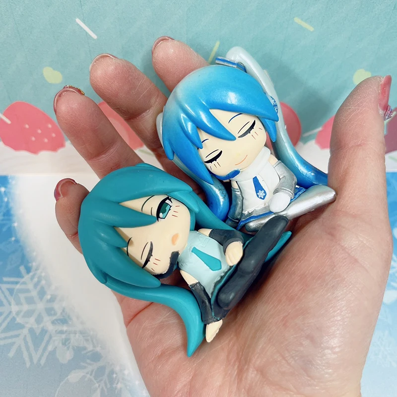 タカラトミーガシャポンアニメ初音ミクアクションフィギュア雪ミクメイコカイトかわいい睡眠人形おもちゃコレクション装​​飾品ギフト