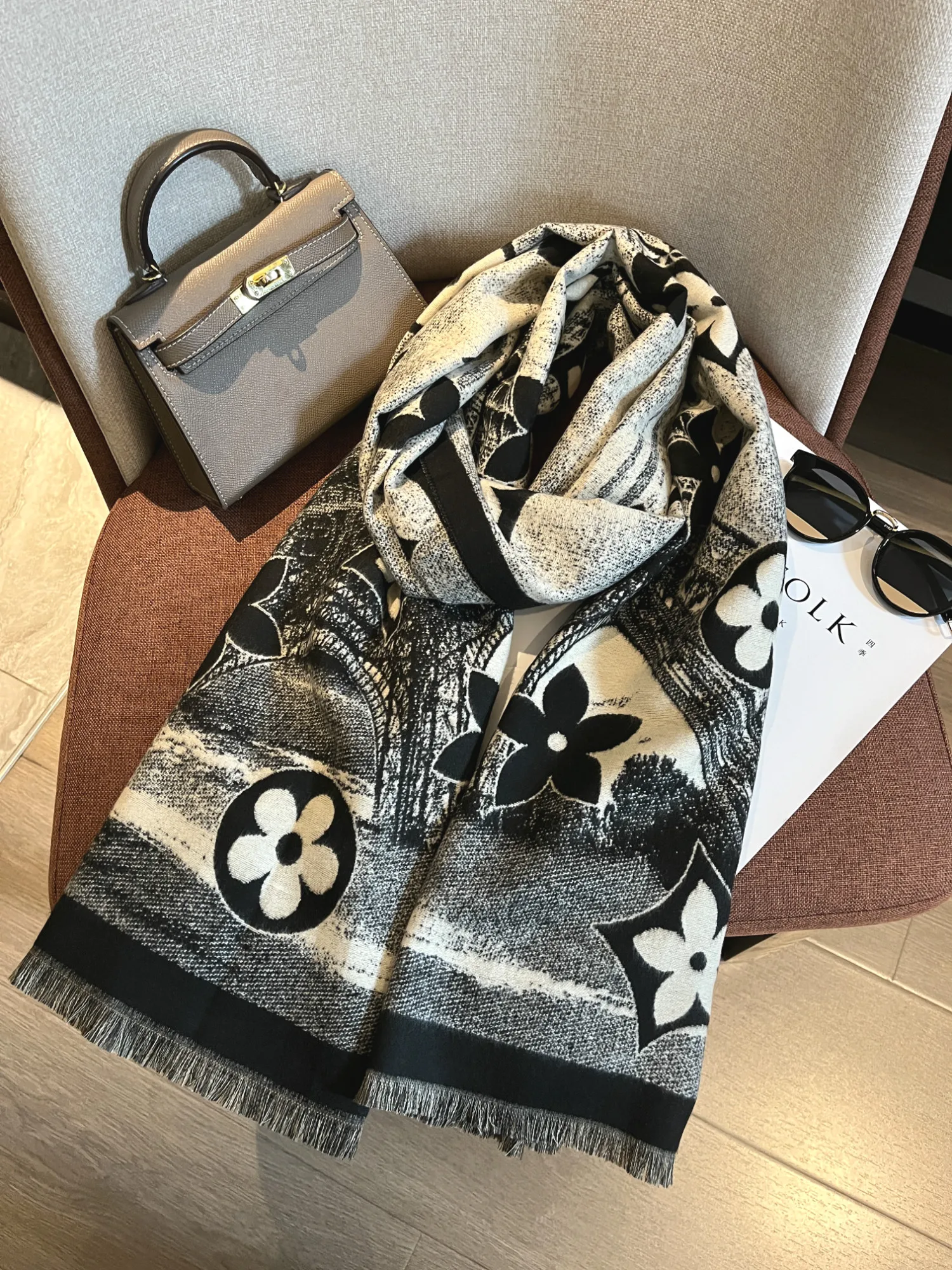 Echarpe-cansay-kaer-camere-pour-femme-broderie-florale-de-luxe-enveloppe-chaude-vetements-d'exterieur-hiver-mode-coreenne-epaule-faion-awl