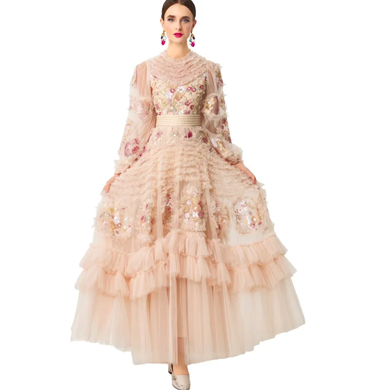 Vestido Maxi Floral Bordado Tul - close-up view