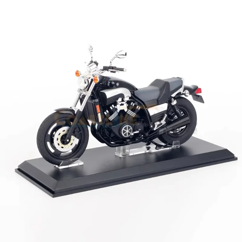 Diecast 1/12 Scale YAMAHA Vmax Motorcycle Alloy Simulation Car Model Classic Adult Collection Static Display