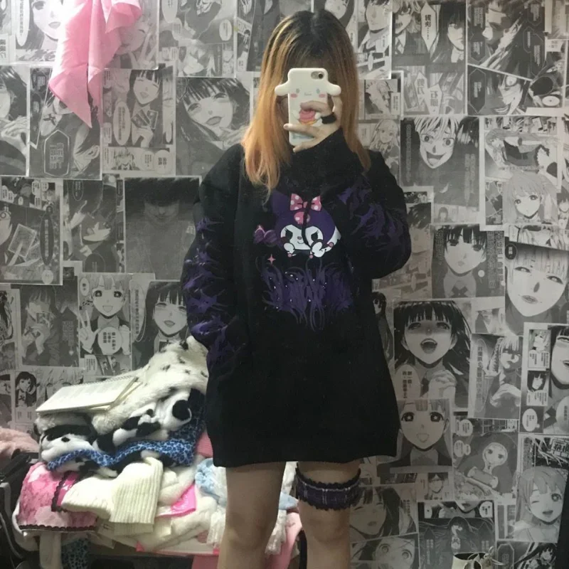 Sudadera holgada con estampado de Kuromi para mujer, suéter Vintage de dibujos animados, estilo Preppy, Otoño e Invierno