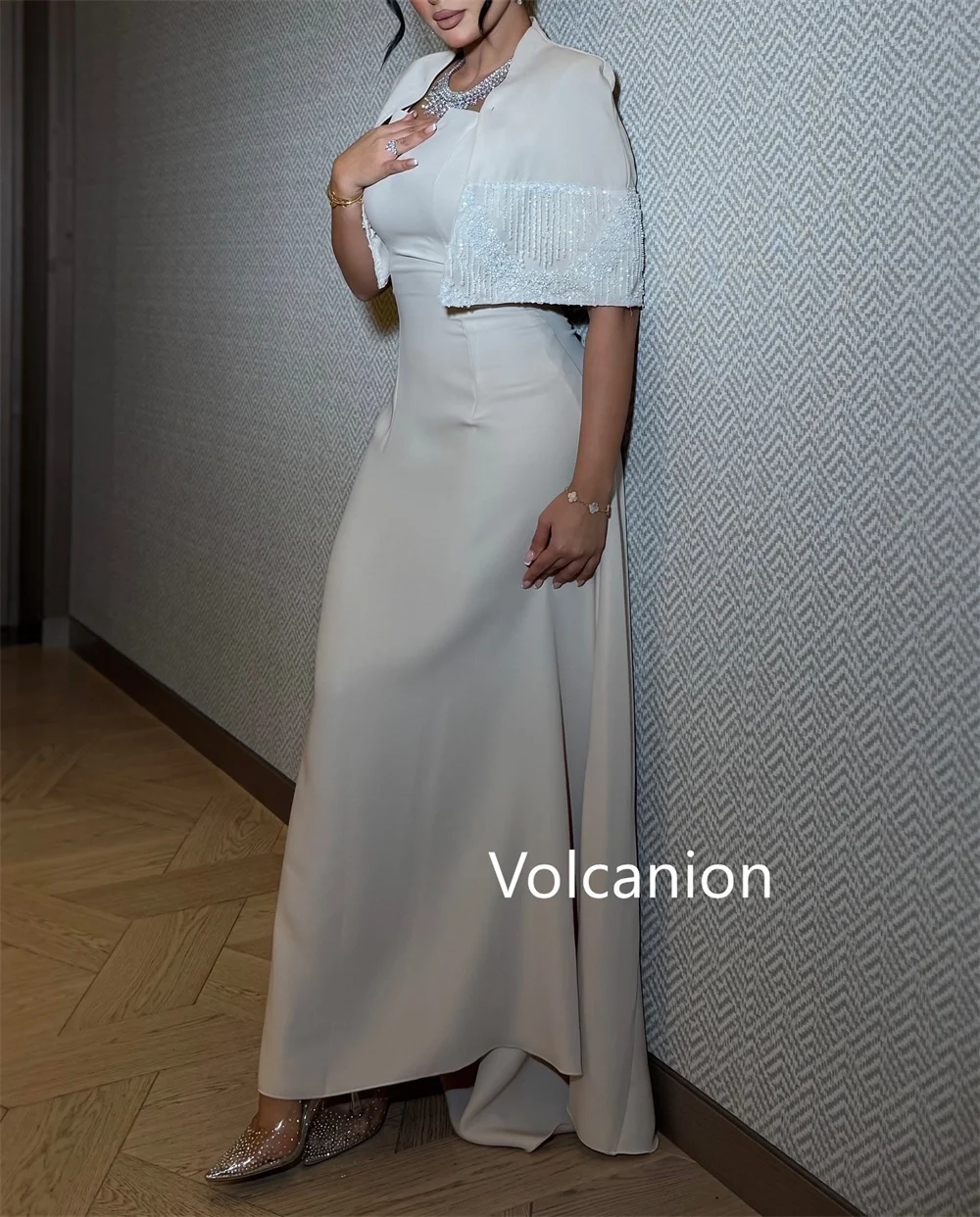 カスタマイズされた高品質のジャージプリーツ、スパンコール付きAラインスクエアネックロングドレス、オーダーメイドの特別な機会のパーティー、中国風