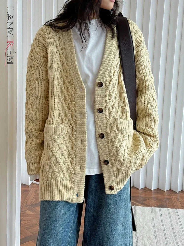 

[LANMREM] Woolen Knit Cardigan Sweater Women's V Neck Single Breasted Office Lady Warm Coats Female 2025 Spring New 26C856