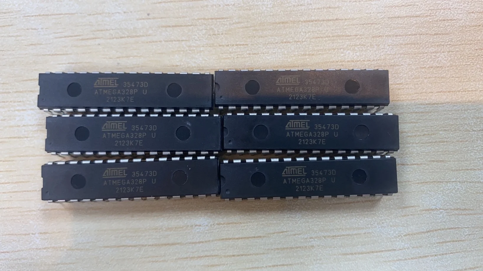 1 шт., новинка, флэш-микроконтроллер DIP-28, флэш-память ATMEGA328 ATMEGA328P MCU AVR 32K 20 МГц