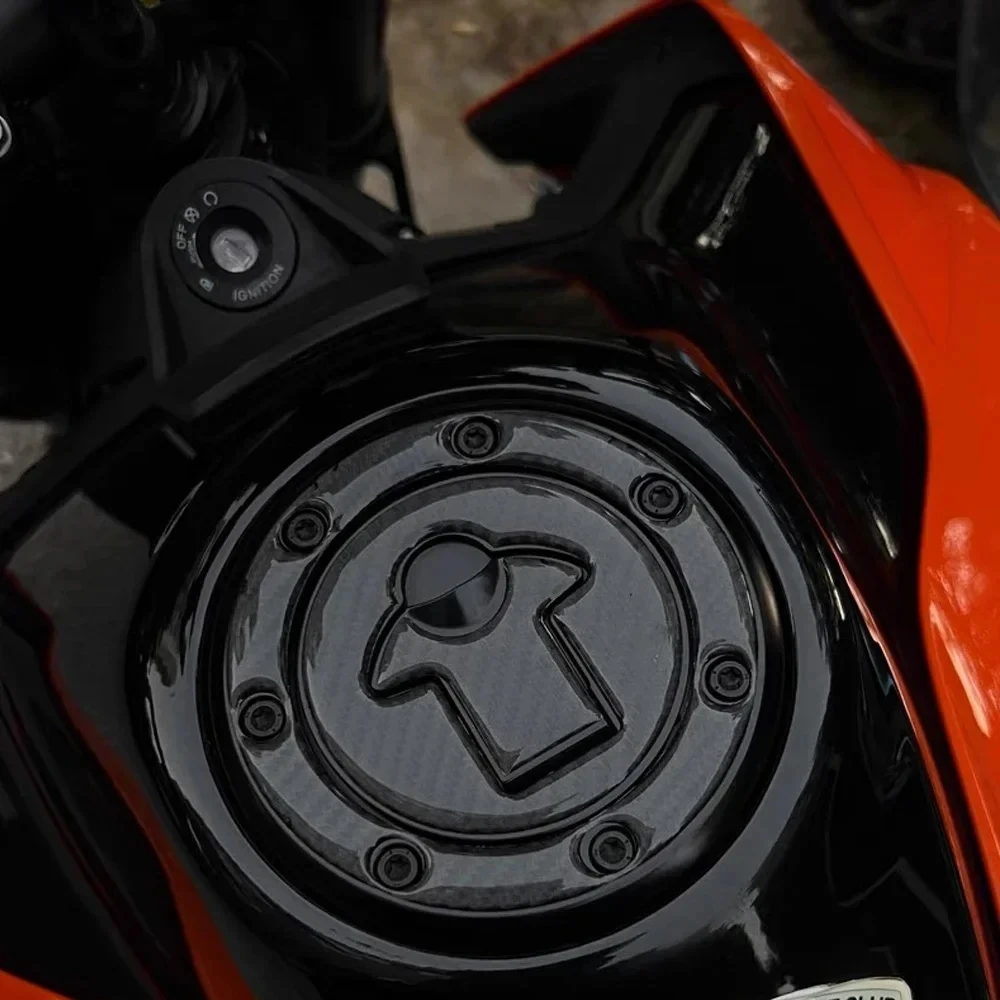 

Motorcycle Carbon Fiber Oil Gas Fuel Tank Cap Tank Pad Tank Pad Sticker Accessories For KTM DUKE 390 200 790 2013 2014 RC390 3D