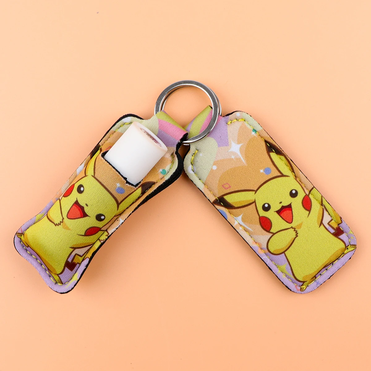 เกมอะนิเมะญี่ปุ่น Monster คลิปบนลิปสติกผู้ถือพวงกุญแจผู้หญิงพวงกุญแจอินเทรนด์ Lip Balm กระเป๋า Charms อุปกรณ์เสริม