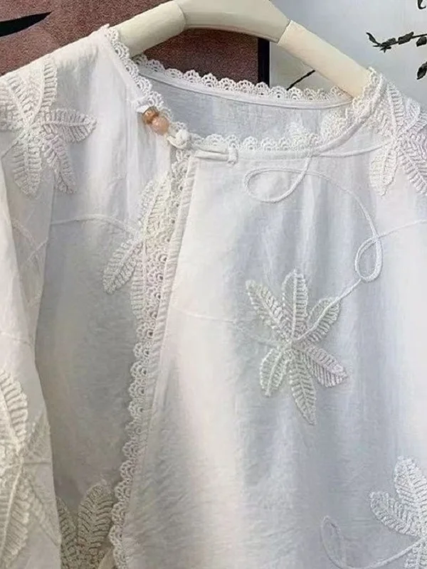 

New Chinese Sle Embroidered round Ne irt Women's Summer Design Sense Slanting Button irt Versatile Loose Fit Commute ...