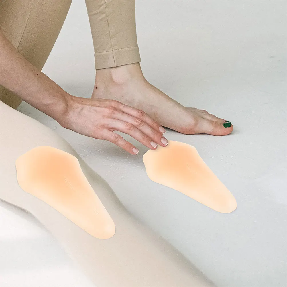 

4Pcs Silicone Knee Pad Soft Thick Protection Ice Skating Brace Adhesive Skating Accessories for Knee Safety Confidence