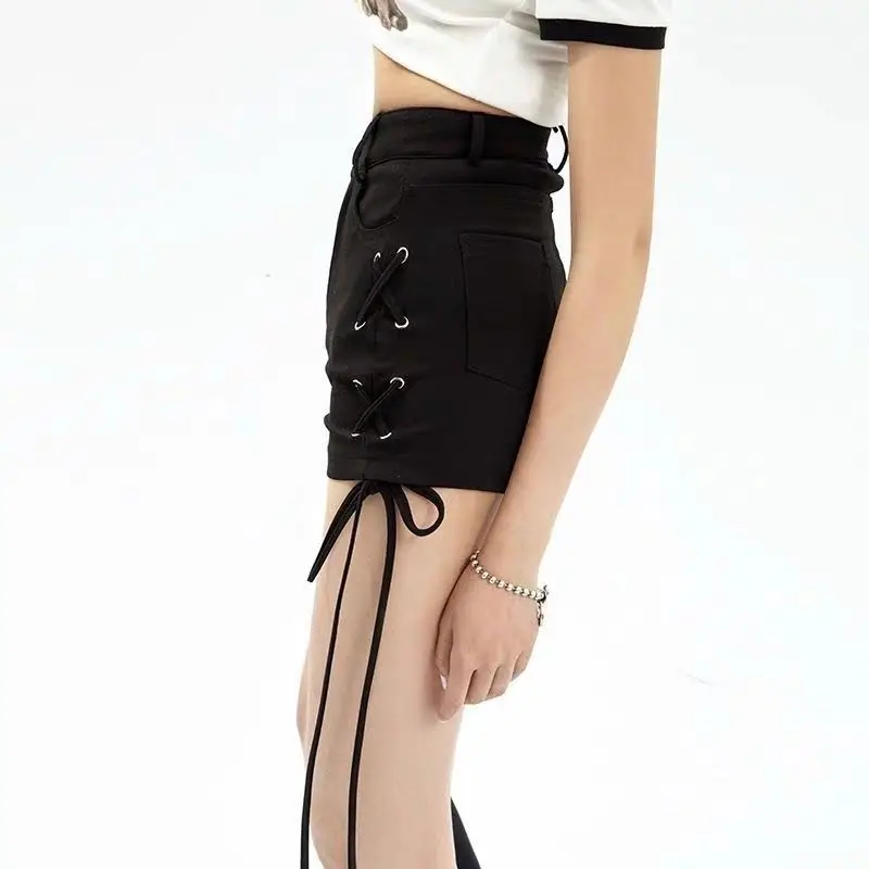 2025, Sommer, neu, modisch, Spitzenband, sanft, lässig, Denim, niedrige Taille, Schwarz, für Damen, neue enge, schlanke Hottie-Shorts Wh10