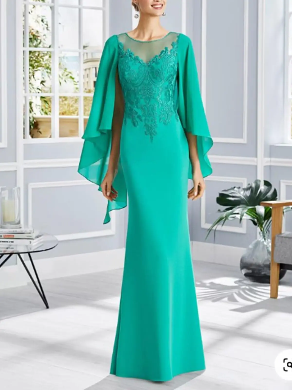 

Women's Sheath Mother of The Bride Elegant Dress Jewel Neck Long Chiffon Wedding Guest Dress with Appliques