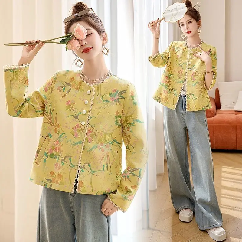 

Женское пальто с кружевными вставками и жаккардовым цветочным узором, весна-осень 2026, желтое, в винтажном китайском стиле, с цветочным узором добби